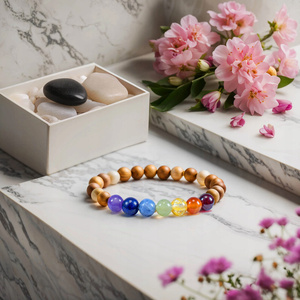 Armband "Sju Chakran" – stenar och cadamba