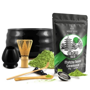Ceremoniellt set för att tillreda matcha-te: japansk ekologisk matcha 30g + tillbehör