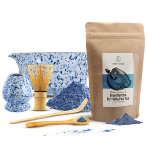 Set för att tillreda Blue Matcha
