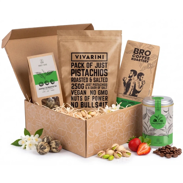Presentset med kaffe och te + rostade, saltade pistagenötter